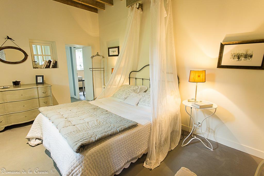 Bed and Breakfast Domaine De La Creuse Moussey  Екстер'єр фото