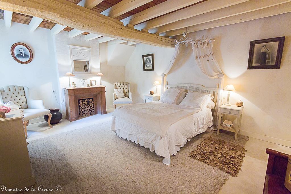 Bed and Breakfast Domaine De La Creuse Moussey  Екстер'єр фото