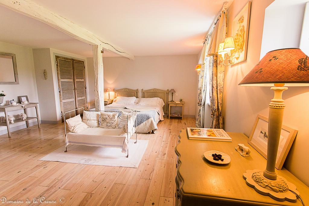 Bed and Breakfast Domaine De La Creuse Moussey  Екстер'єр фото