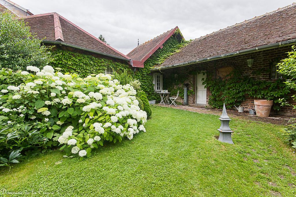 Bed and Breakfast Domaine De La Creuse Moussey  Екстер'єр фото
