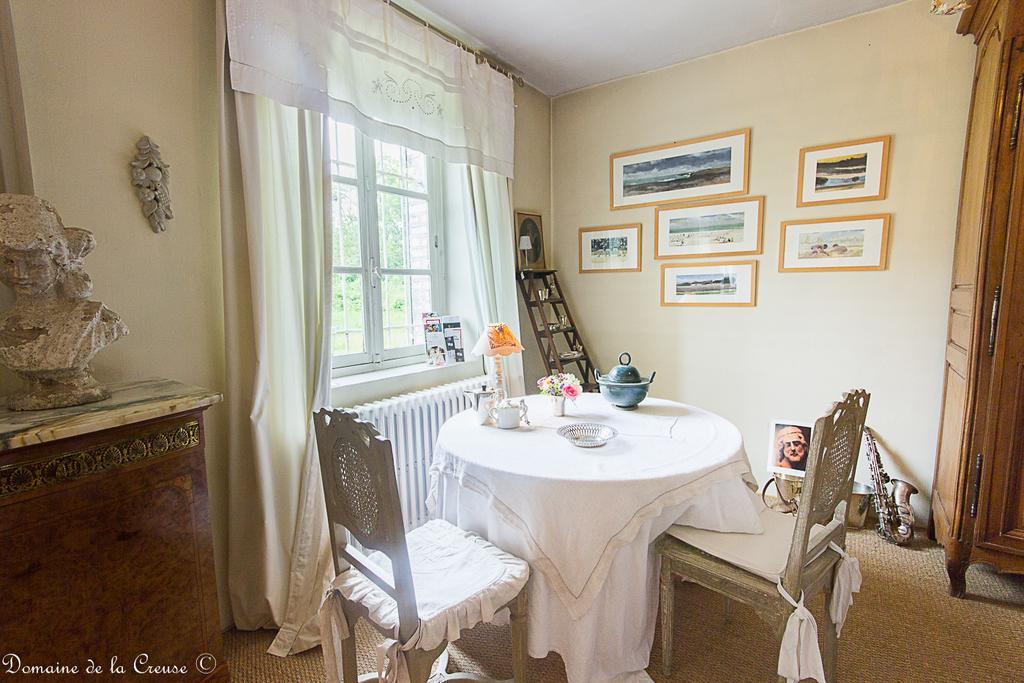Bed and Breakfast Domaine De La Creuse Moussey  Екстер'єр фото